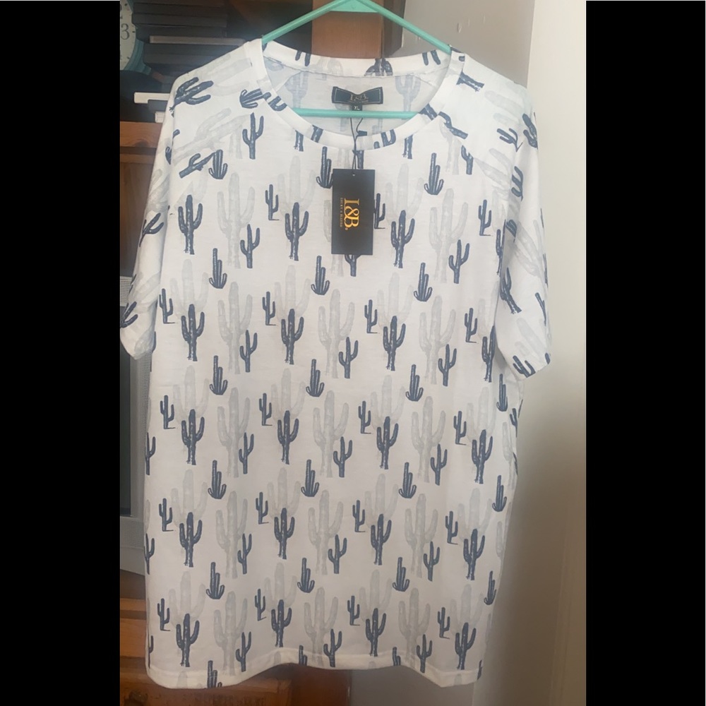 Lucky & Blessed NWT Cactus Tee.